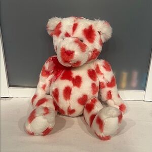 Gund tender hearts Teddy Bear white with red hearts
